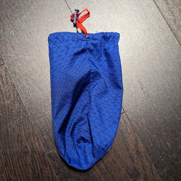 Uniqlo Rain Shell - Picture 5 of 6